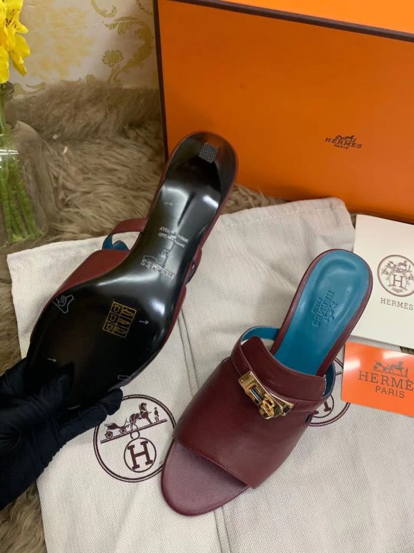 Hermes Maroon Heeled Sandals SHS02527