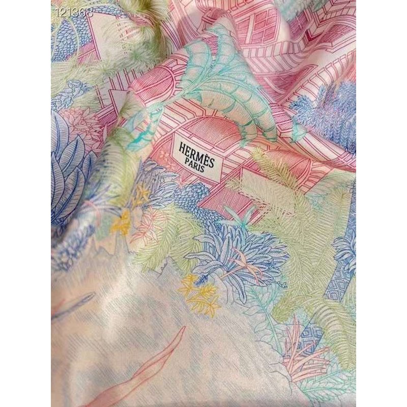 Hermes Muberry Silk Scarf SS001109