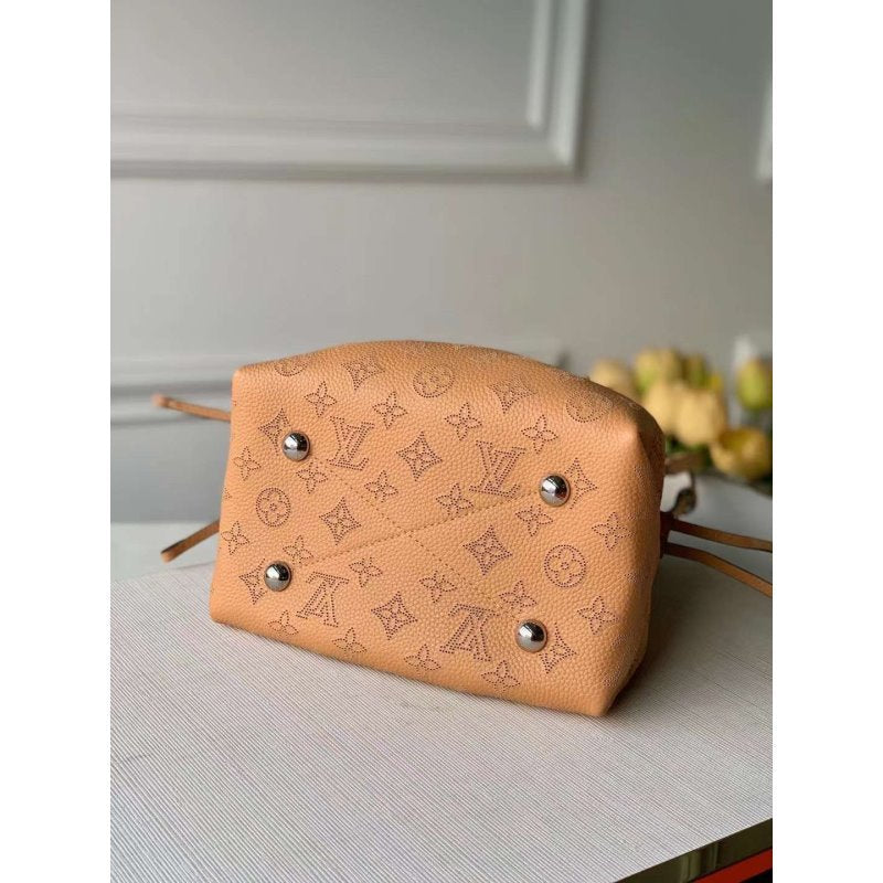 Louis Vuitton Bella Monogram Hand Bag BGMP1299