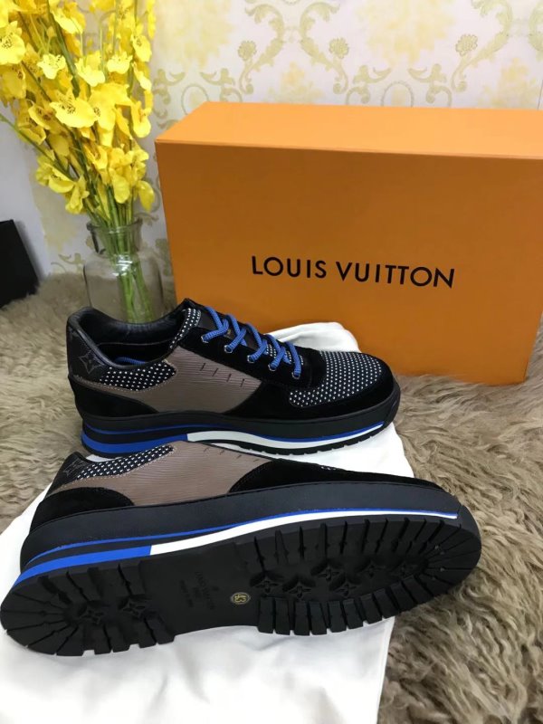 Louis Vuitton Black Sneakers SHS02531