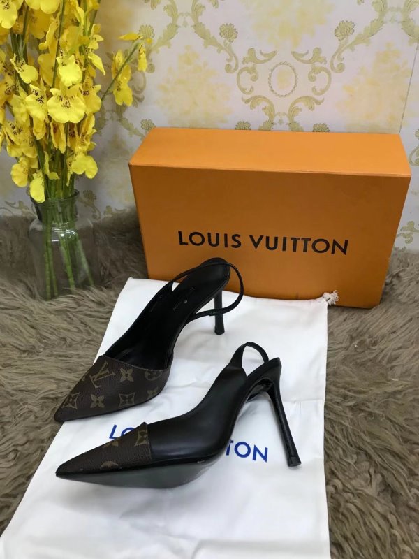 Louis Vuitton Brown Heeled Sandals SHS02538