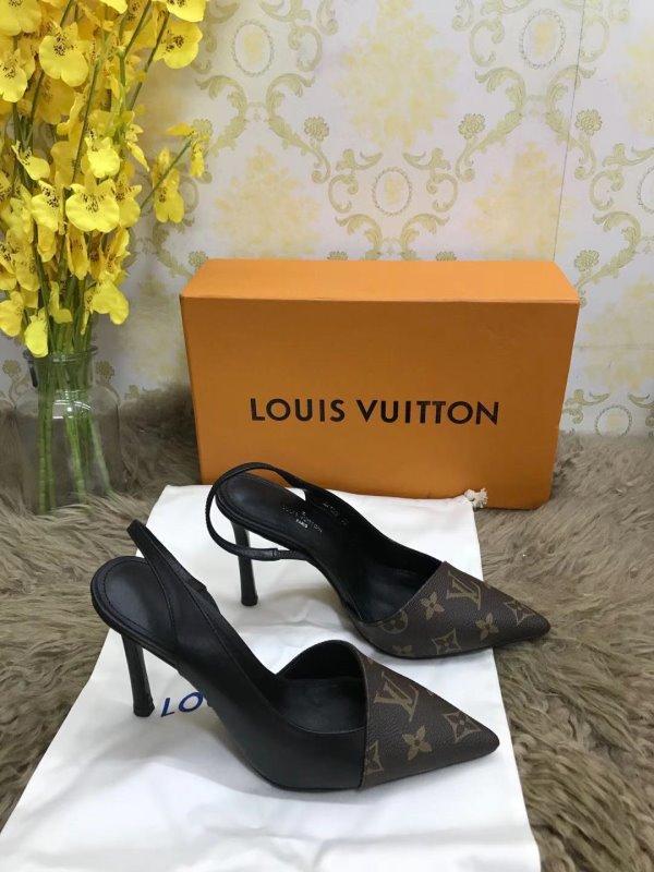 Louis Vuitton Brown Heeled Sandals SHS02538