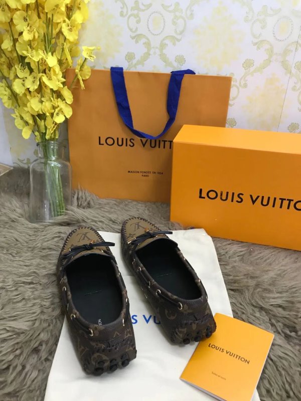 Louis Vuitton Brown Shoes SHS02551
