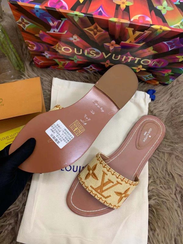 Louis Vuitton Brown Slippers SHS02550