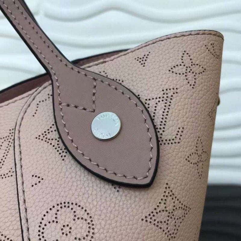 Louis Vuitton Hina Hand Bag BGMP1324