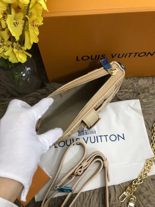Louis Vuitton Pump SHS03082