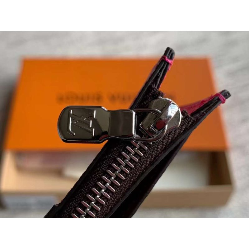 Louis Vuitton Card Holder Wallet WB001312