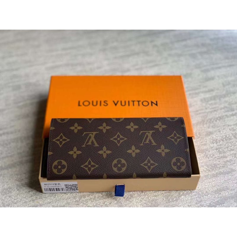Louis Vuitton Emily Wallet  WB001328