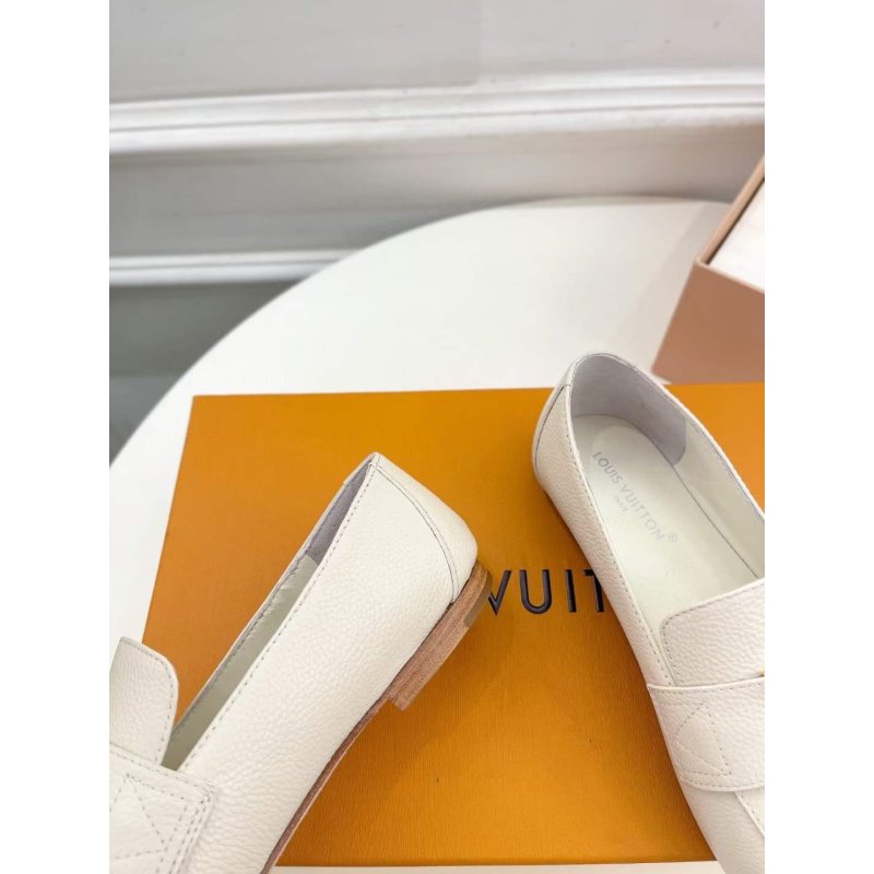 Louis Vuitton Loafers SH00042
