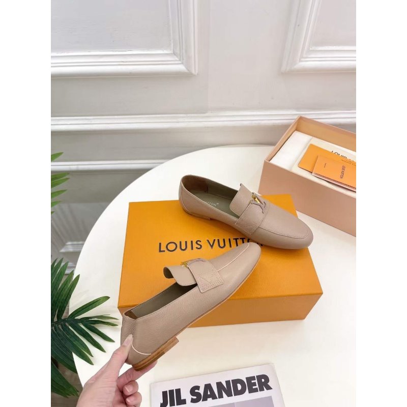 Louis Vuitton Loafers SH00043