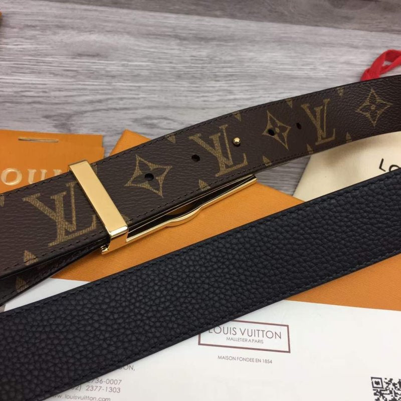 Louis Vuitton SS 22 Lady Belt WB001017