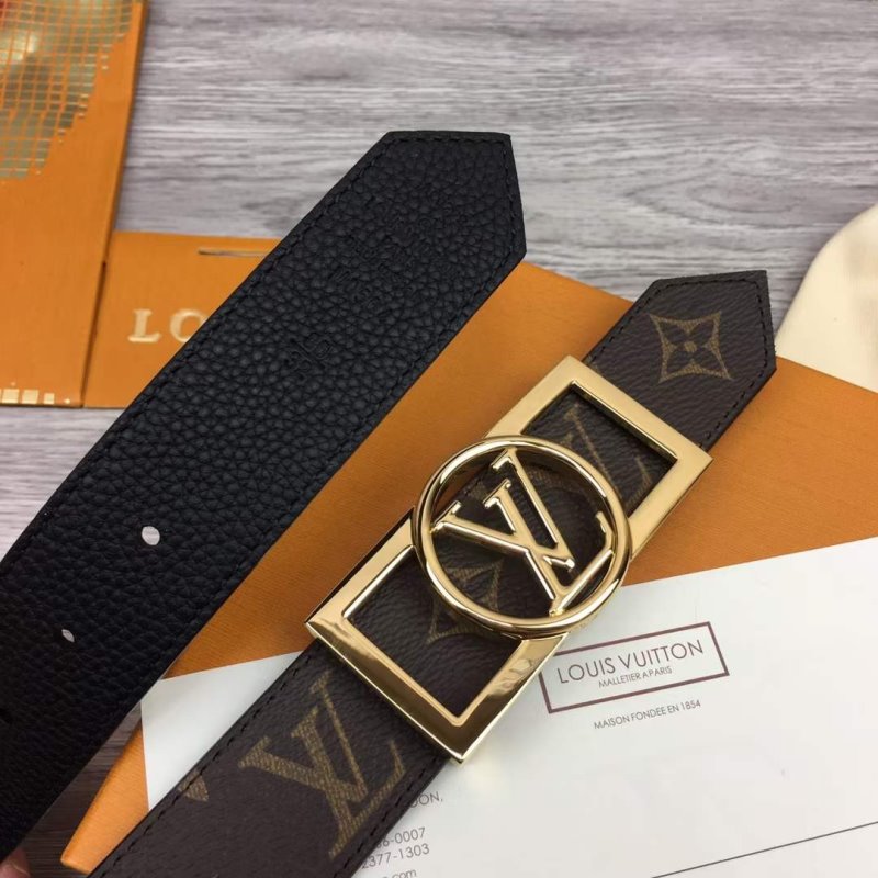 Louis Vuitton SS 22 Lady Belt WB001017