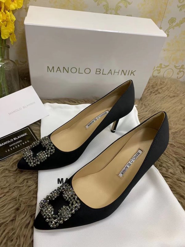 Manolo Blahnik Black Heeled Sandals SHS02529