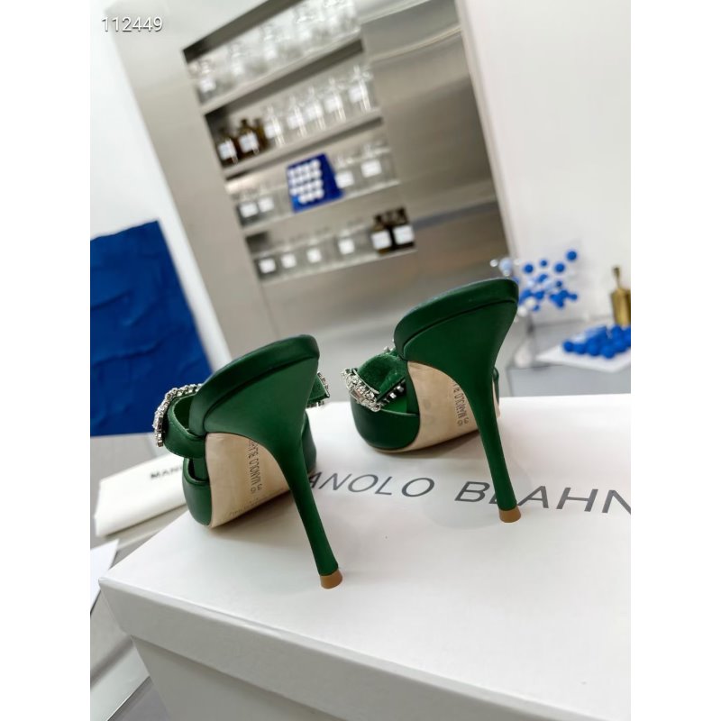 Manolo Blahnik High Heeled Pumps SHS03471