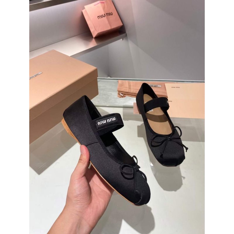 Miu miu Ballet Flat Sole Shoes SHS05406