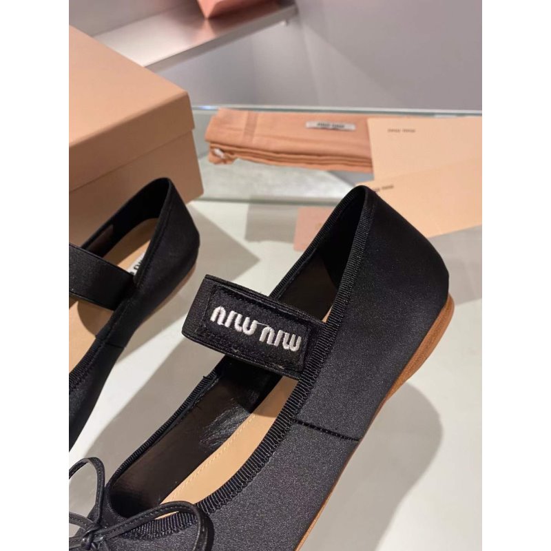 Miu miu Ballet Flat Sole Shoes SHS05406