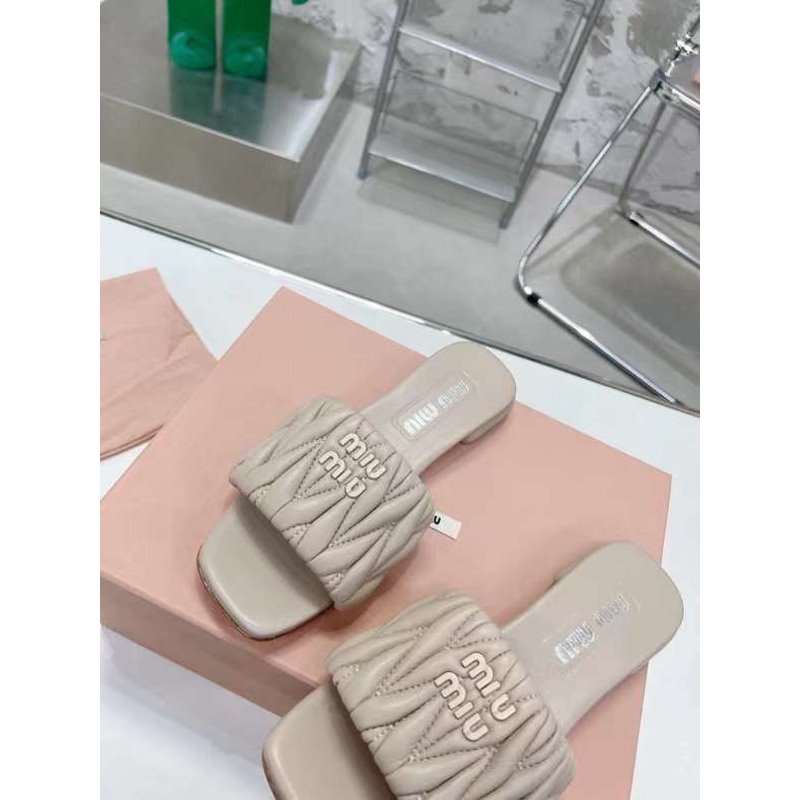 Miu miu Flat Slippers SHS05401