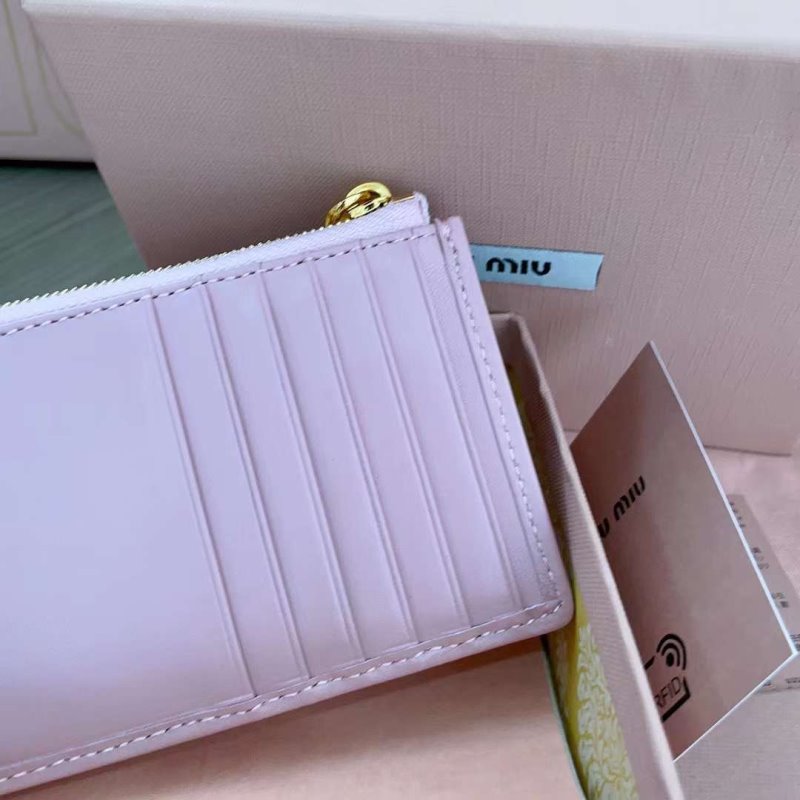 Miu Miu Pocket Wallet WB001363