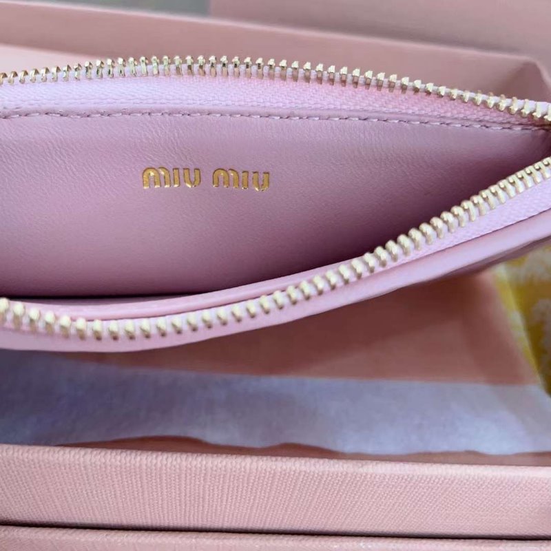 Miu Miu Pocket Wallet WB001363