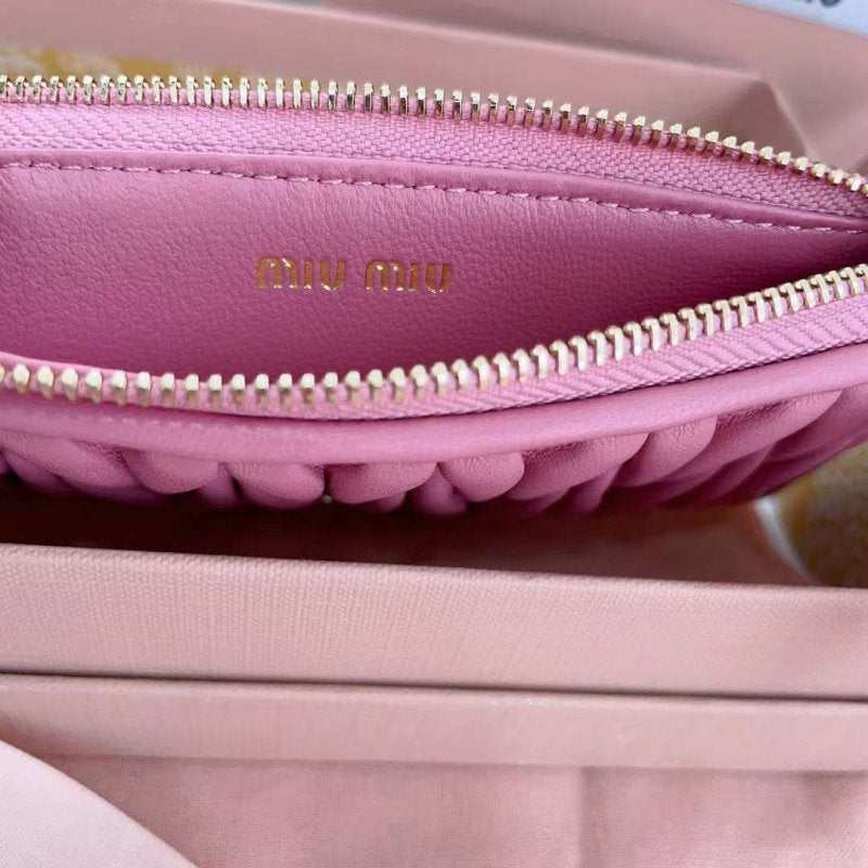 Miu Miu Pocket Wallet WB001365