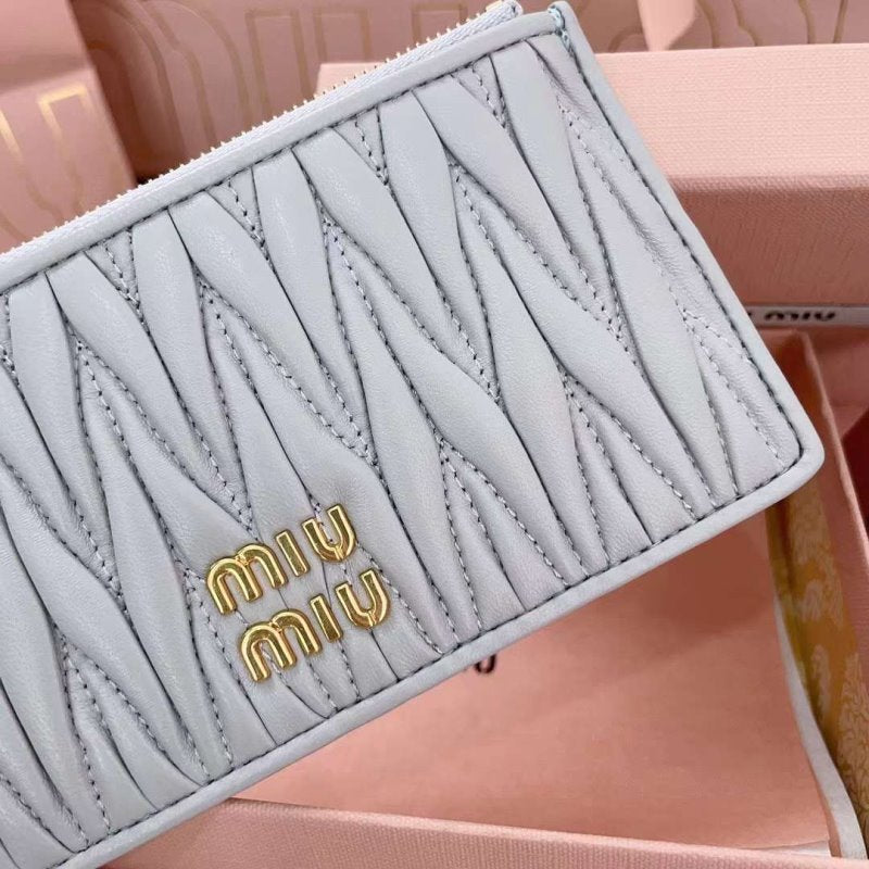 Miu Miu Pocket Wallet WB001366