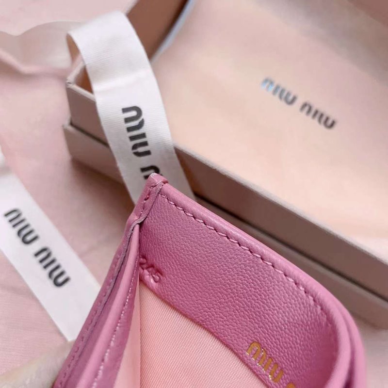 Miu Miu Pocket Wallet WB001368