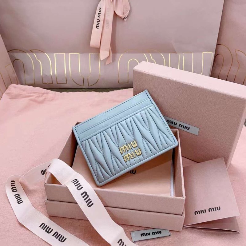 Miu Miu Pocket Wallet WB001369