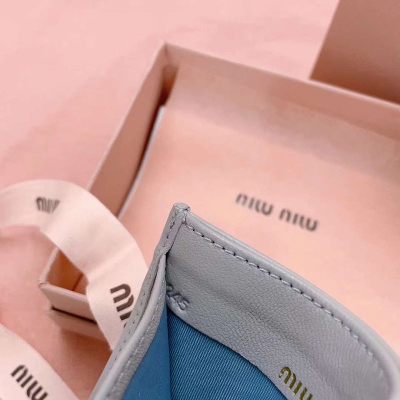 Miu Miu Pocket Wallet WB001369