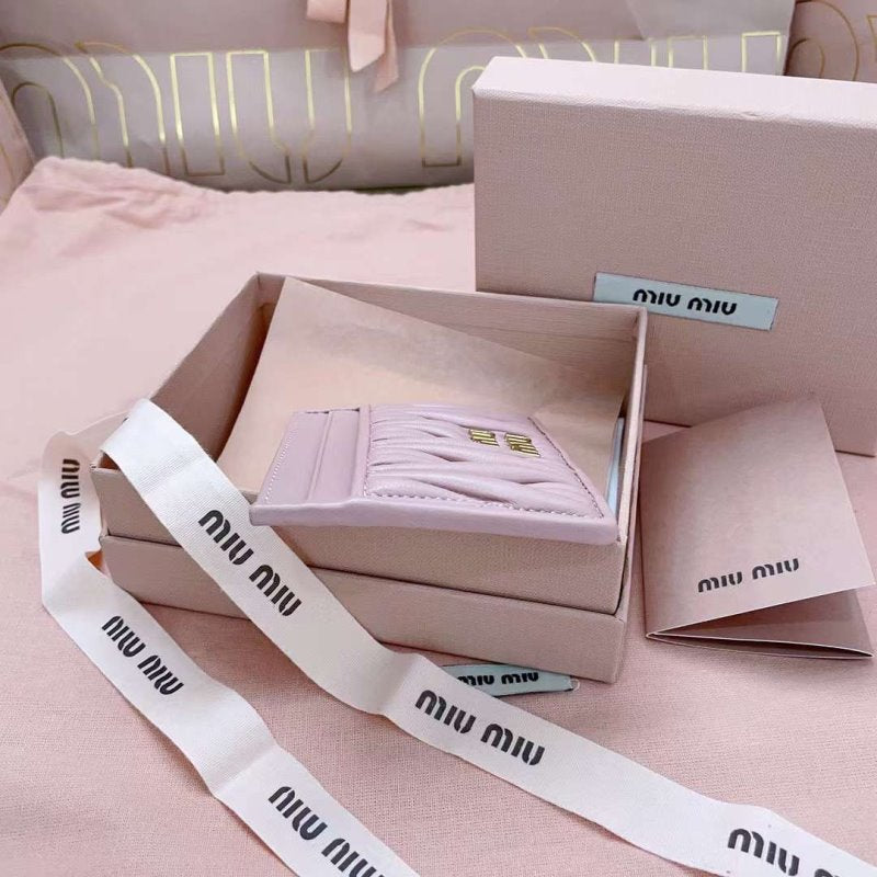 Miu Miu Pocket Wallet WB001371