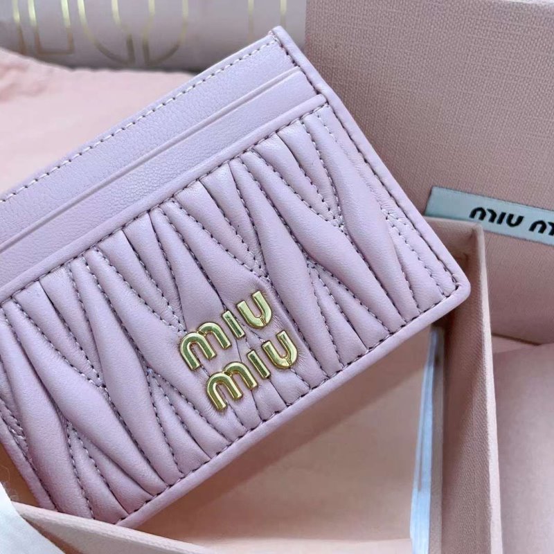 Miu Miu Pocket Wallet WB001371