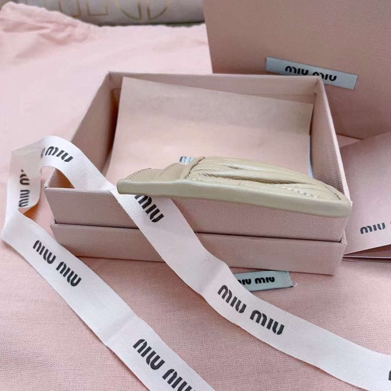 Miu Miu Pocket Wallet WB001372