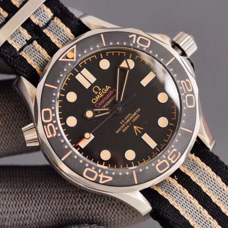 Omega Bond 007 Wrist Watch WAT02290