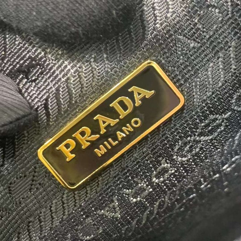 Prada Hobo Arm Bag BGMP1414