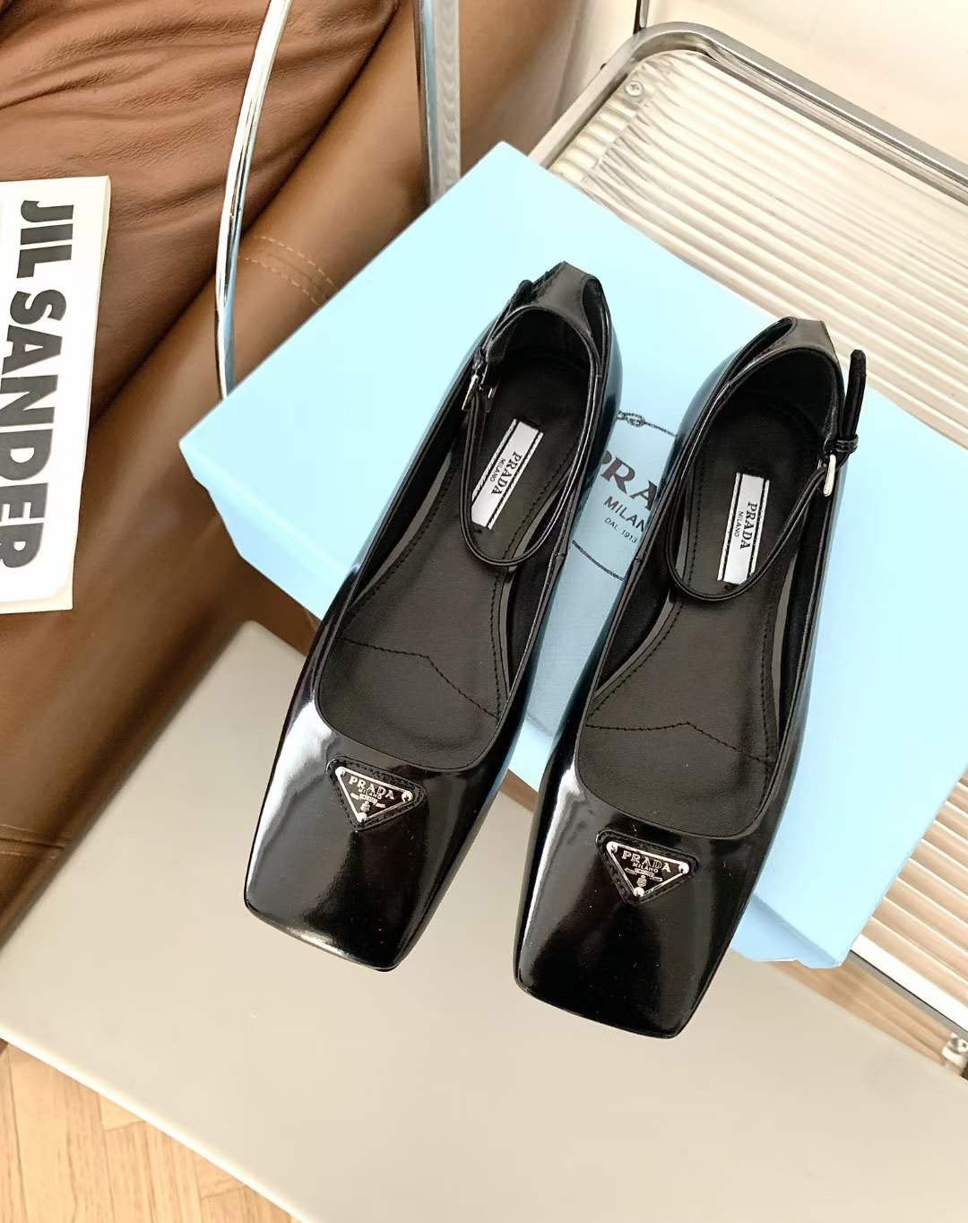 Prada Square Toe mary Jane Shoes  SHS04385