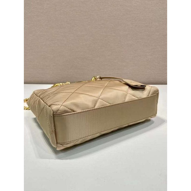 Prada Vintage Chain Ringer Bag BGMP1174