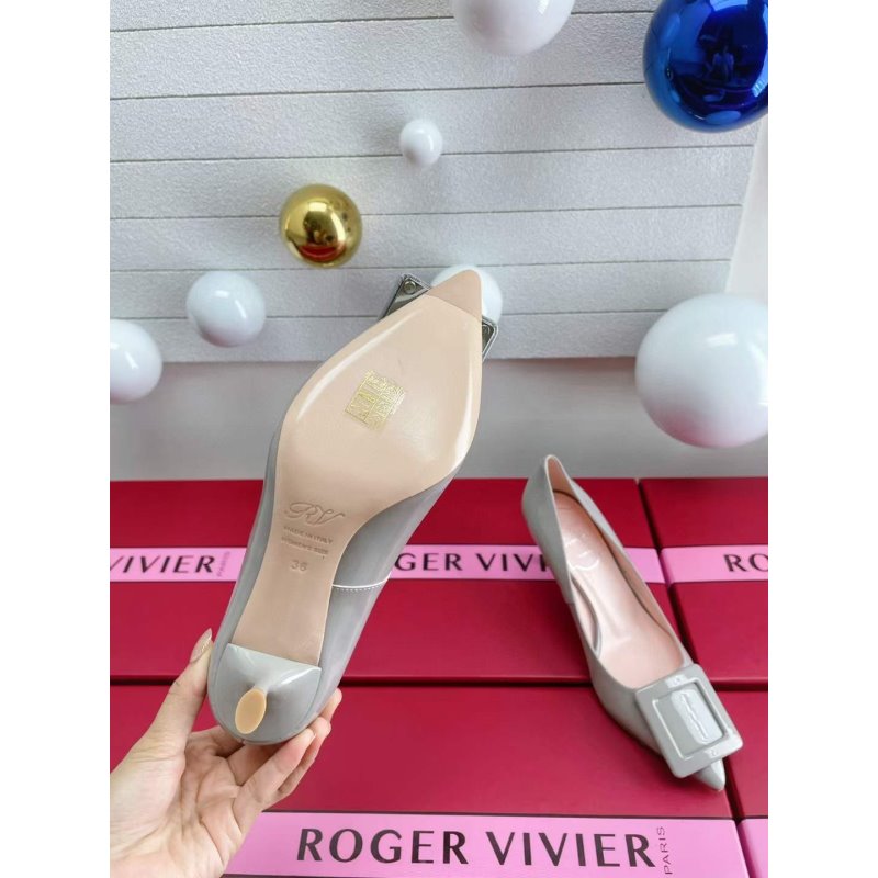Roger Vivier Pointed Heel Sandals SHS05581