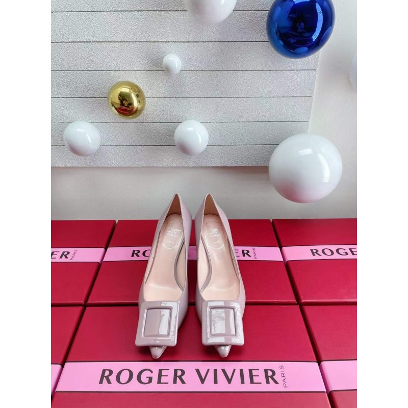 Roger Vivier Pointed Heel Sandals SHS05582