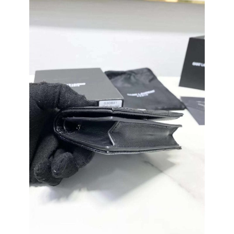 Saint Laurent Classic Caviar Wallet WB001333