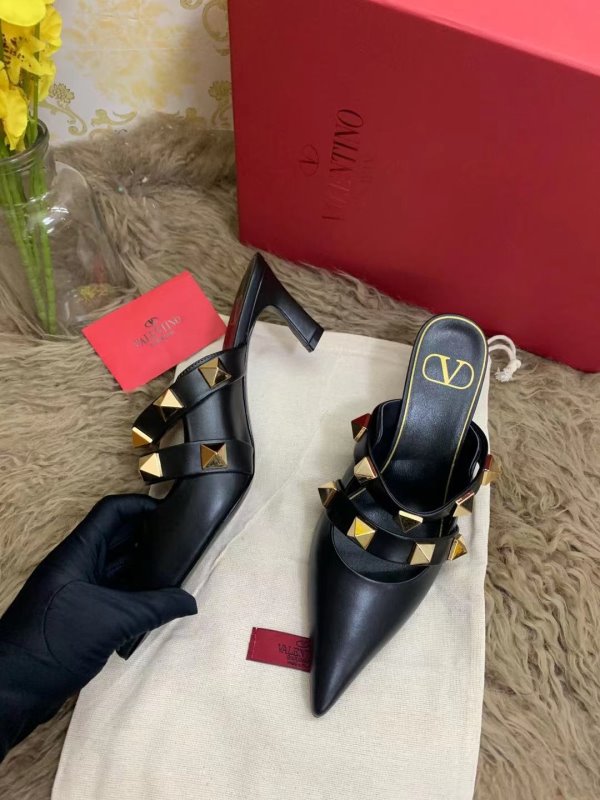 Valentino Black Heeled Sandals SHS02535