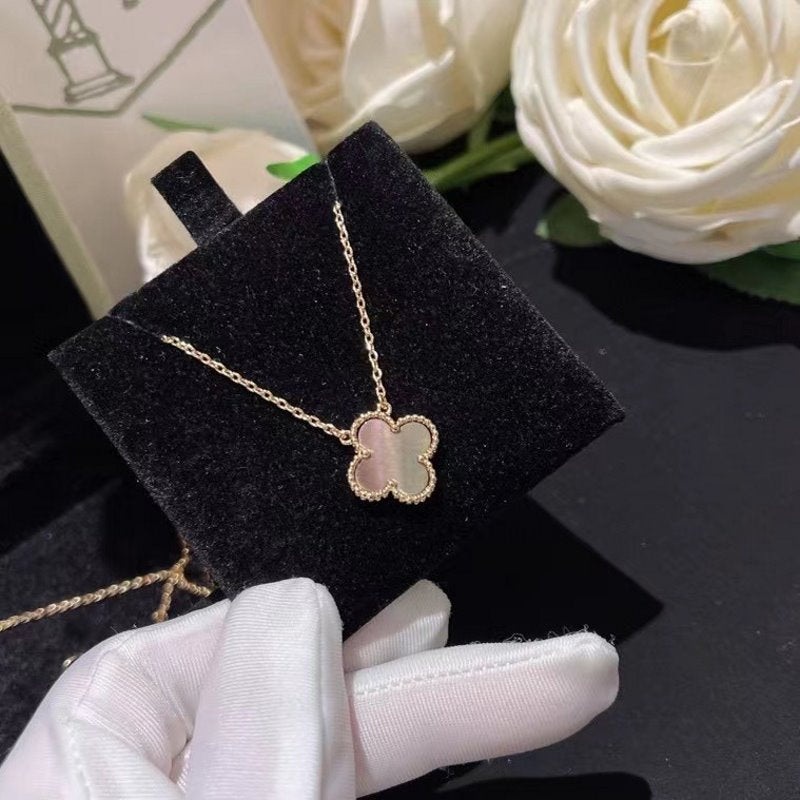 Van Cleef and Arpels Four Leaf Clover Necklace JWL00854