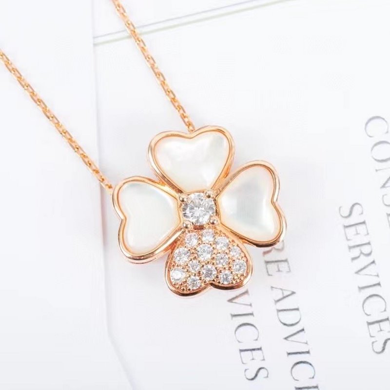 Van Cleef and Arpels Four Leaf Necklace JWL00728