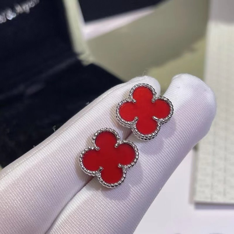 Van Cleef and Arpels Four Leaf Red Earrings JWL00830