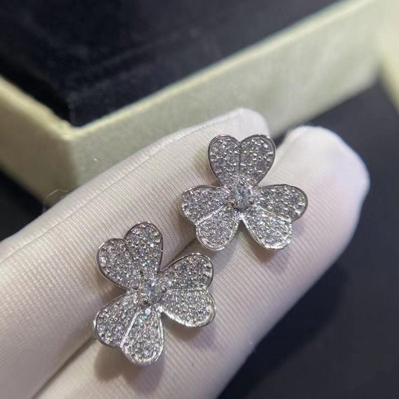 Van Cleef and Arpels Wreath Stud Earrings JWL00849