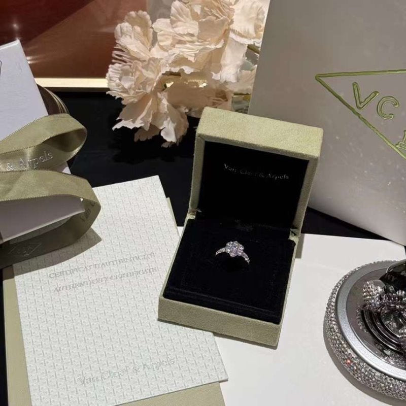 Van Cleef and Arpels Diamond Rose Flower Ring JWL00144