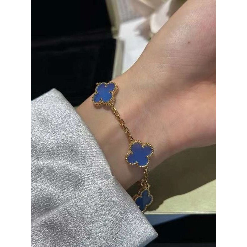 Van Cleef and Arpels Four Leaf Clover Bracelet JWL00171