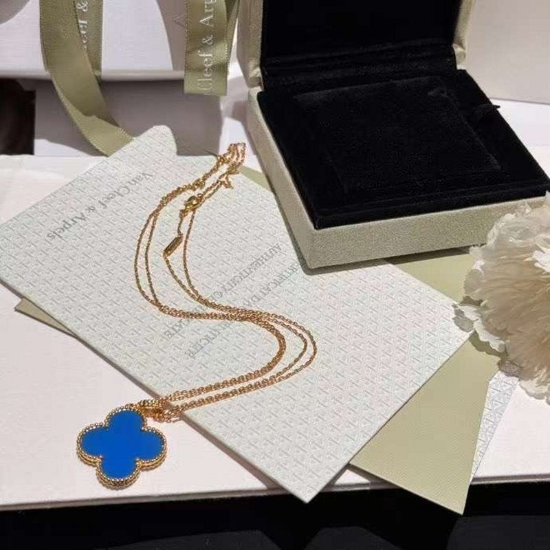 Van Cleef and Arpels Four Leaf Clover Necklace JWL00161