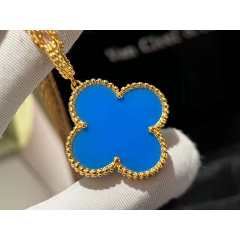 Van Cleef and Arpels Four Leaf Clover Necklace JWL00161