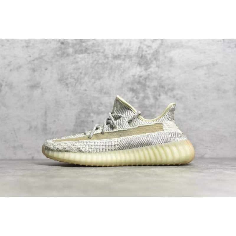 Yeezy 350V2 Boost Shoe SHS04766