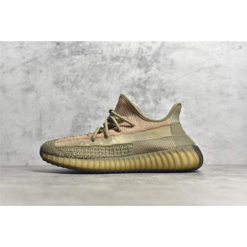 Yeezy 350V2 Boost Shoe SHS04768