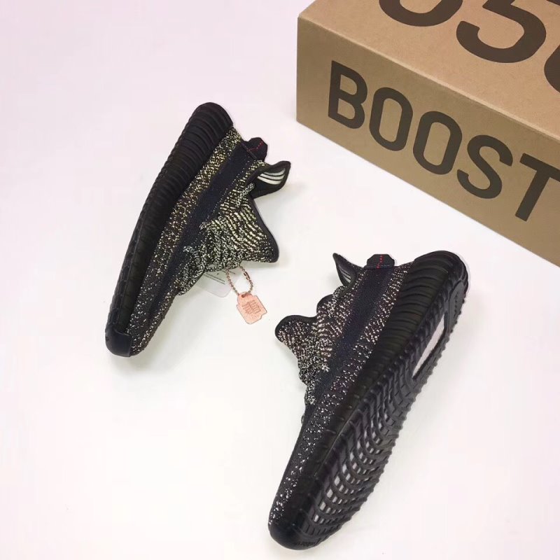 Yeezy Black Boost 350 v2 Sneakers SYZ00088